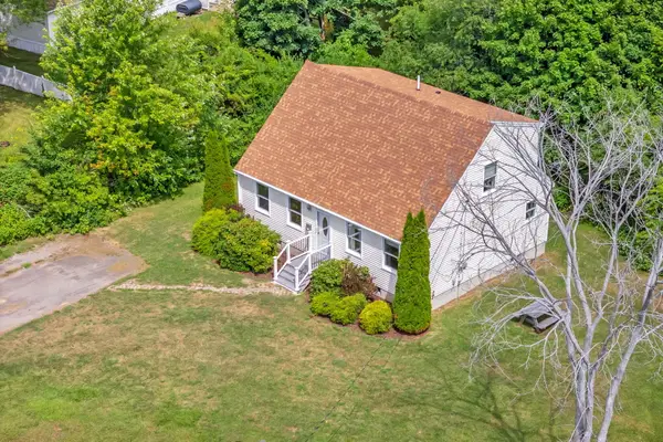 63 Lawrence Street, Rockland, ME 04841