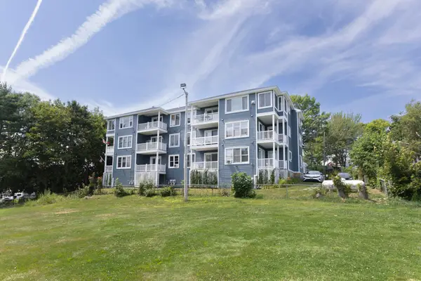 5 Sunset Drive #9, Old Orchard Beach, ME 04064