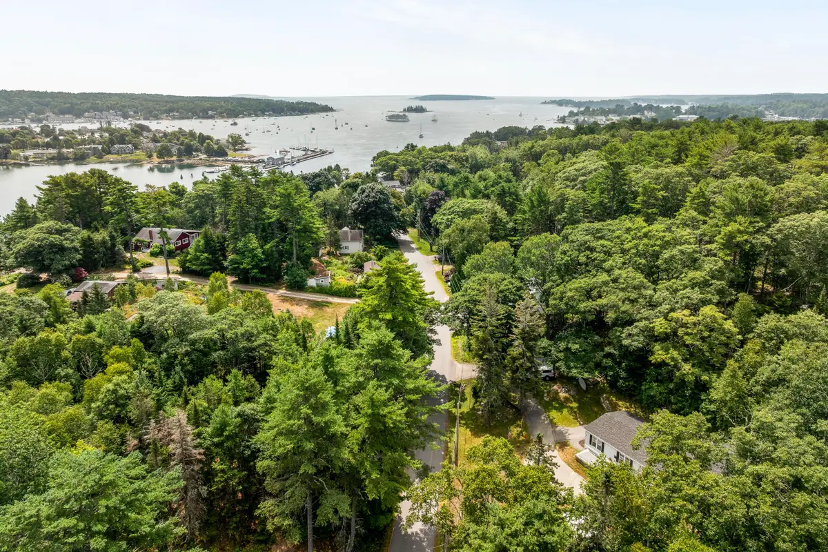 34 Williams Street, Boothbay Harbor, ME 04538 - #1