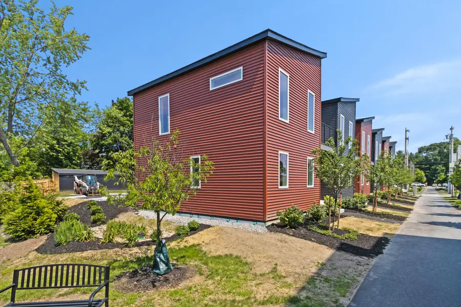 41 W Presumpscot Street #F, Portland, ME 04103 - #3