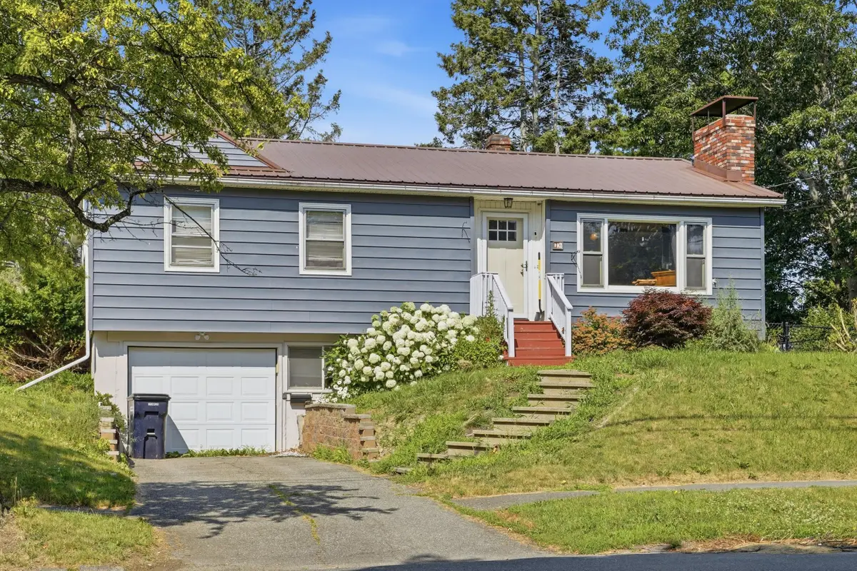 316 Fern Street, Bangor, ME 04401 - #1