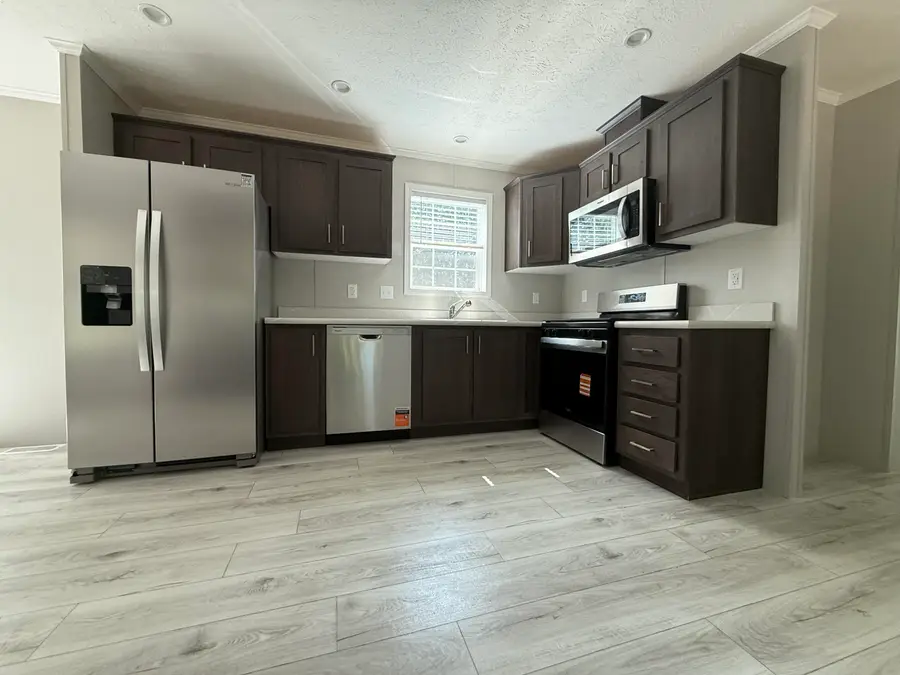 64 N 2nd Rangeway, Oakland, ME 04963 - #2