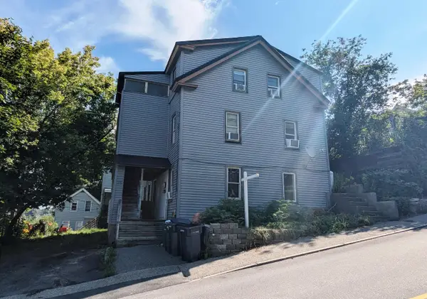 25 Clifford Street, Biddeford, ME 04005
