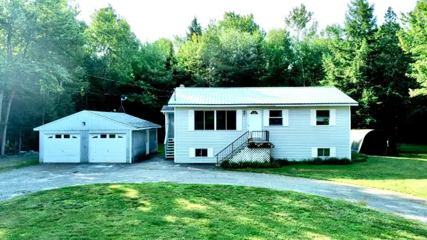 3 Rush Boulevard, Millinocket, ME 04462