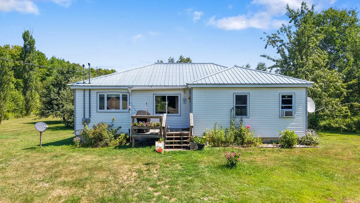 366 Valley Avenue Road, Garland, ME 04939 - #1