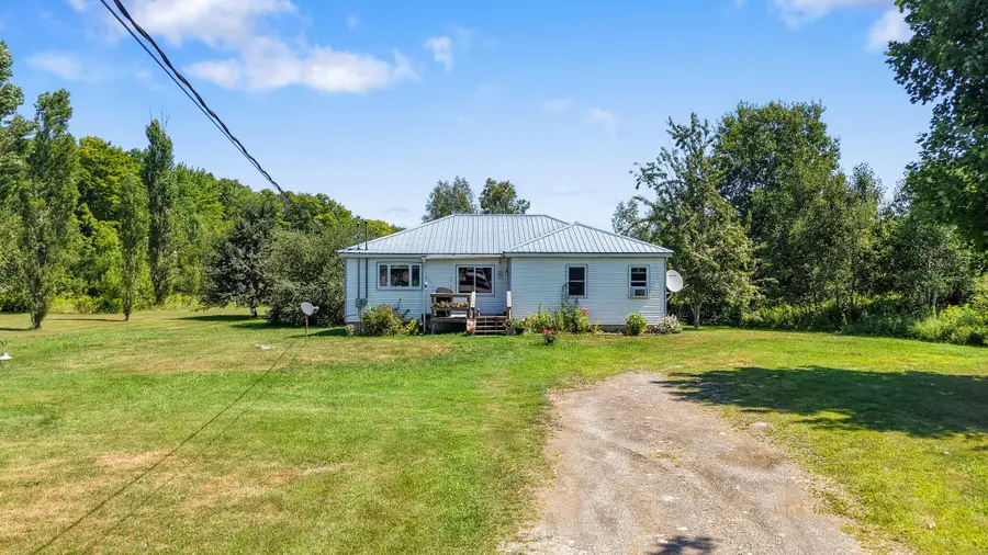 366 Valley Avenue Road, Garland, ME 04939 - #2