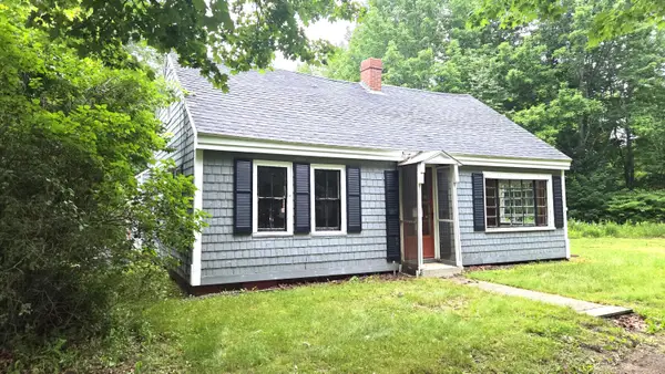 10 Mayo Road, Hampden, ME 04444