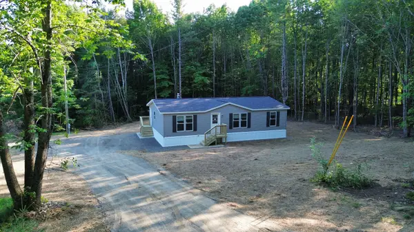 20 Burough Road, Dover-Foxcroft, ME 04426