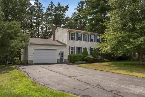 27 Hickory Drive, Brunswick, ME 04011