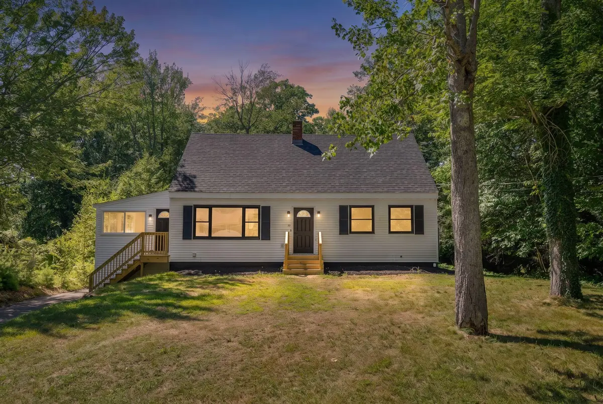 30 Mallett Drive, Topsham, ME 04086 - #1
