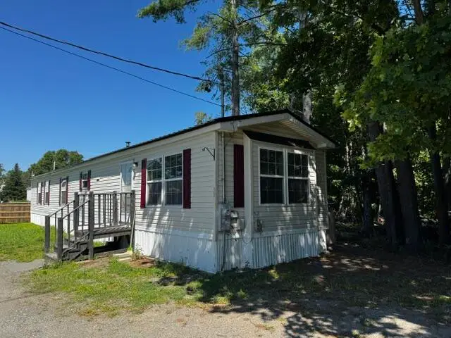 12 Short Street, Skowhegan, ME 04976 - #2
