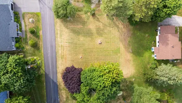 8 Orchard Street, Rockland, ME 04841