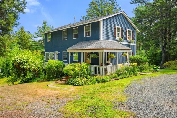 315 Hinckley Ridge Road, Blue Hill, ME 04614