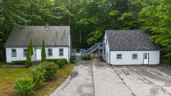 502 Ossipee Trail E, Gorham, ME 04038