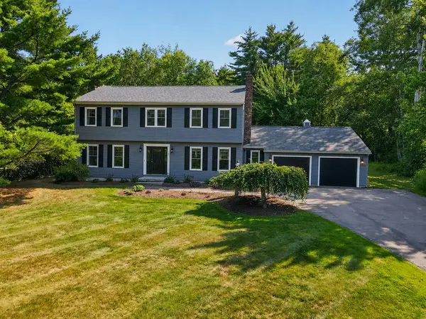 7 Winterhaven Drive, Orono, ME 04473