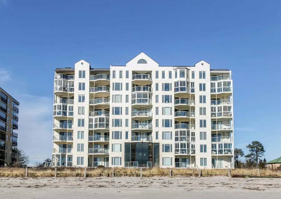 207 E Grand Avenue #D8, Old Orchard Beach, ME 04064 - #2