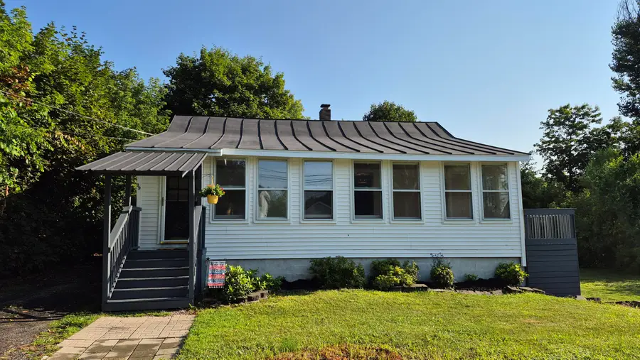 39 Sawyer Street, Waterville, ME 04901 - #2