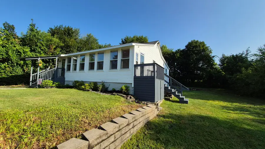39 Sawyer Street, Waterville, ME 04901 - #3