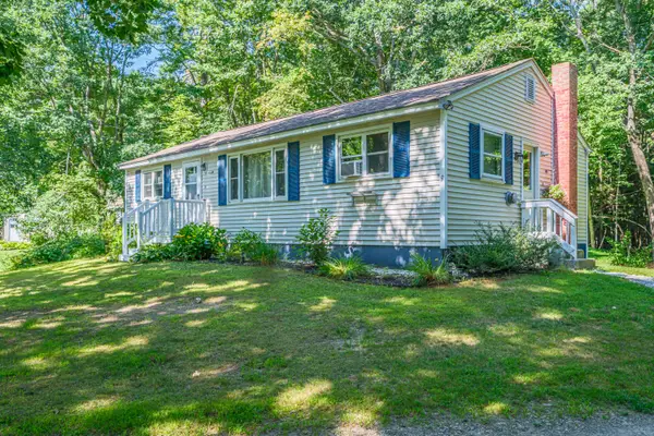9 Pleasant Drive, Waterboro, ME 04030