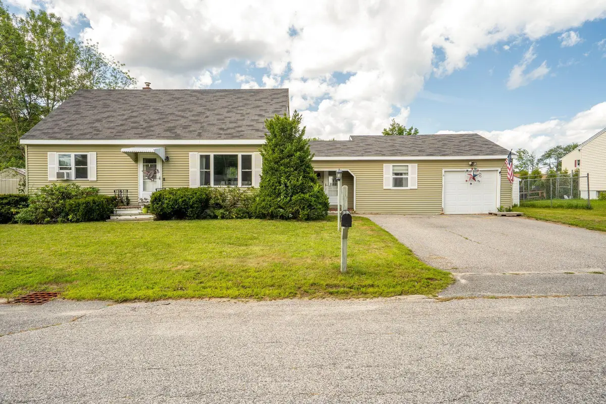 4 Judy Street, Lewiston, ME 04240 - #1