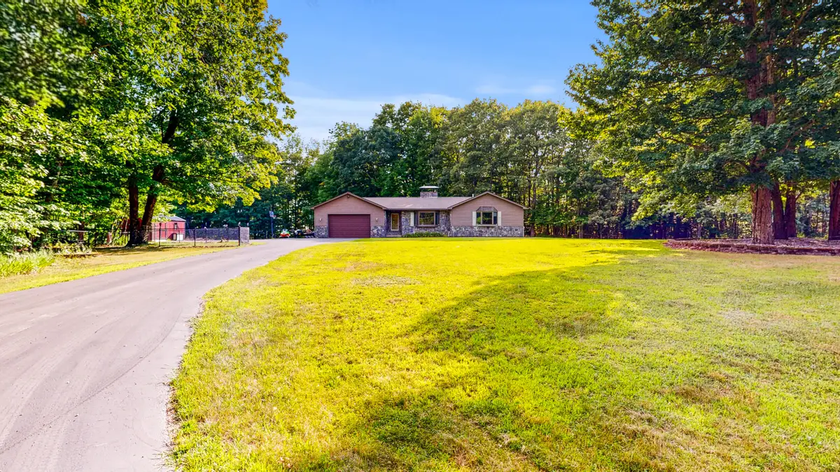 5 Acorn Lane, Lewiston, ME 04240 - #1
