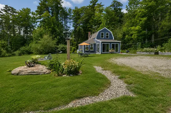 15 Summit Avenue, Northport, ME 04849