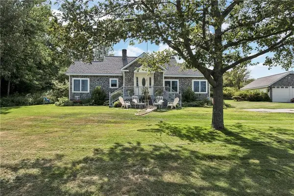41 Abbott Hill Road, West Paris, ME 04289