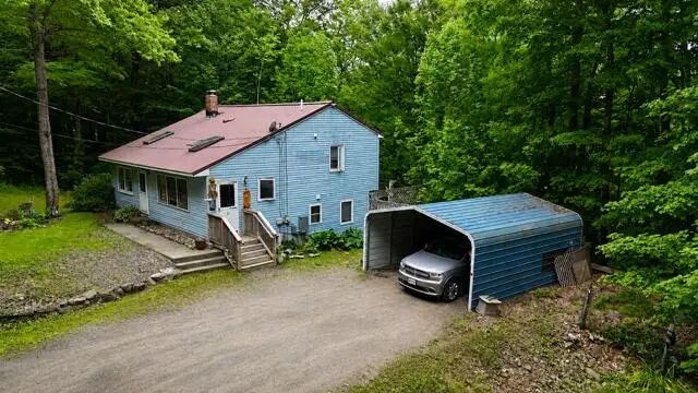 7 Lovers Lane, Saint Albans, ME 04971 - #1
