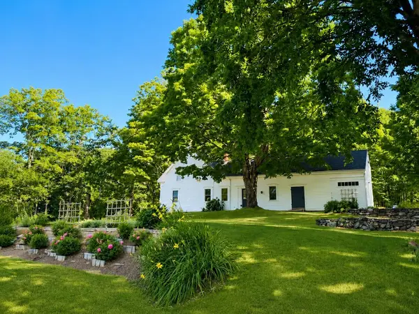 219 Barrett Hill Road, Union, ME 04862