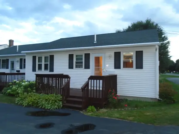30 Meadow View Lane #30, Winslow, ME 04901