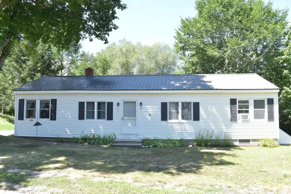 30 Mallison Street, Gorham, ME 04038