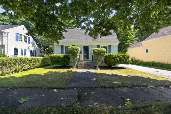 36 Churchill Road, South Portland, ME 04106