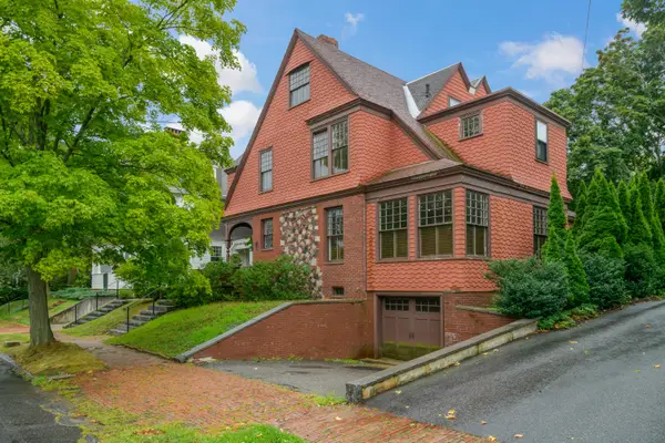 62 Bowdoin Street, Portland, ME 04102