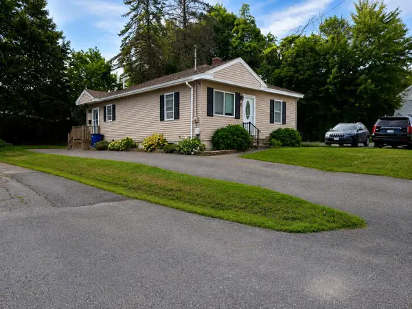 2 Hallowell Street, Winslow, ME 04901