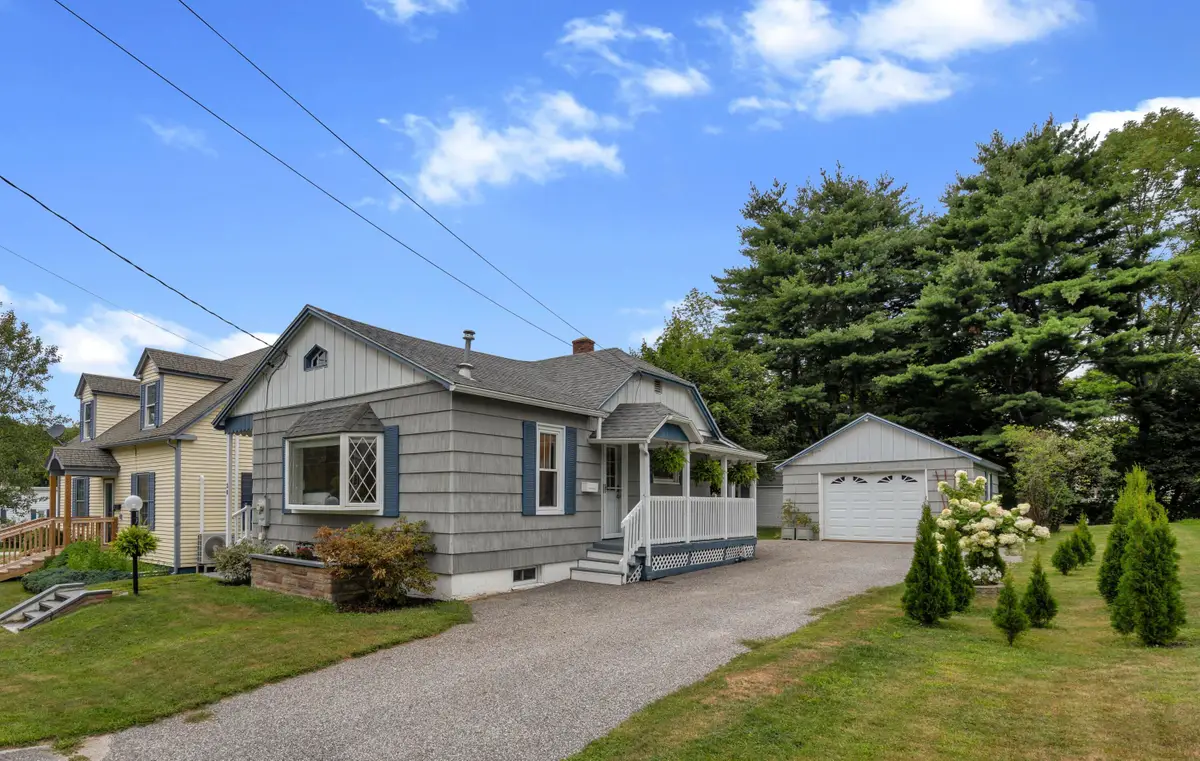 28 Boston Avenue, Lewiston, ME 04240 - #1