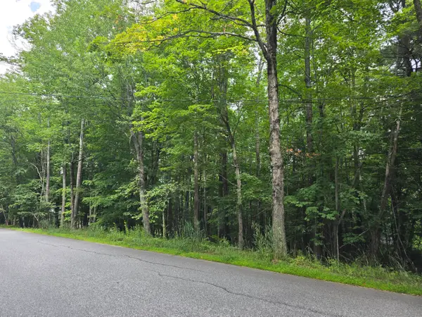 393 Norway Center Road, Norway, ME 04268