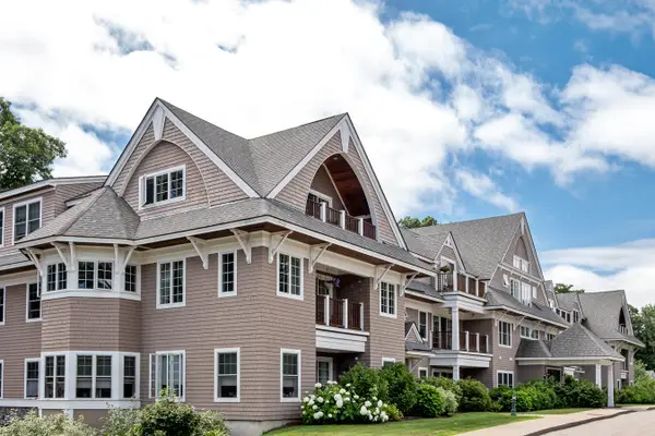 100 Shepards Cove Road #F103, Kittery, ME 03904