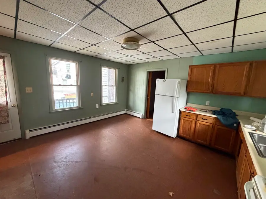 2 Swan Street, Waterville, ME 04901 - #2