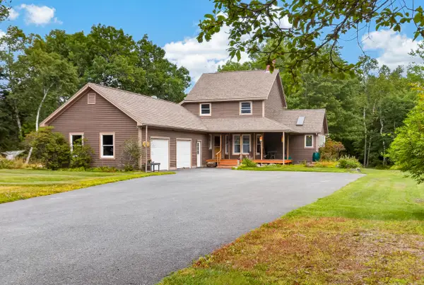 35 Porter Street, Searsport, ME 04974