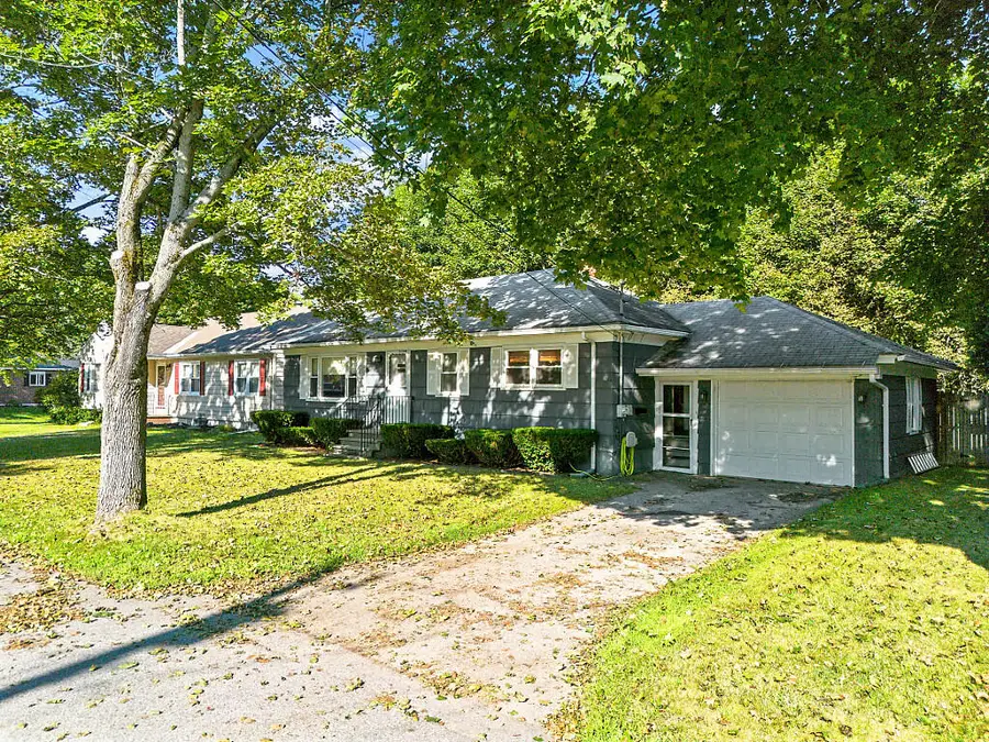 28 Arkwright Avenue, Lewiston, ME 04240 - #2
