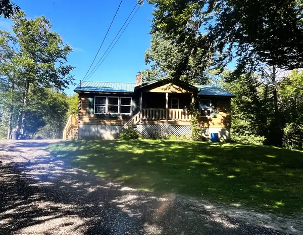 1885 North Road, Cornish, ME 04020