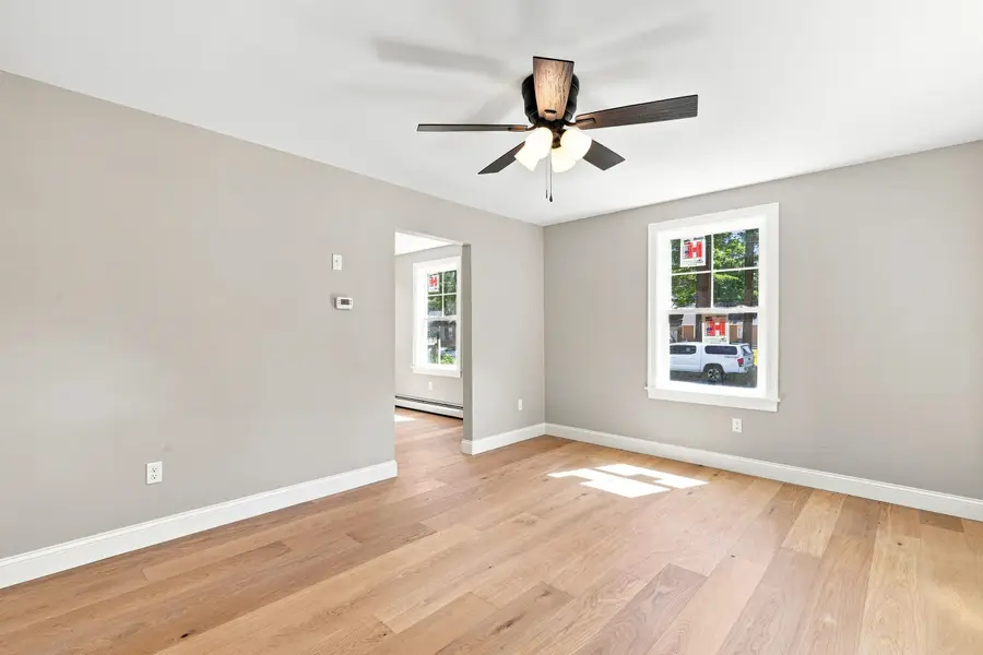 27 Chamberlain Avenue, Brunswick, ME 04011 - #3