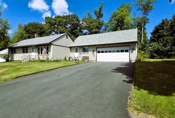 19 Trueworthy Avenue, Augusta, ME 04330
