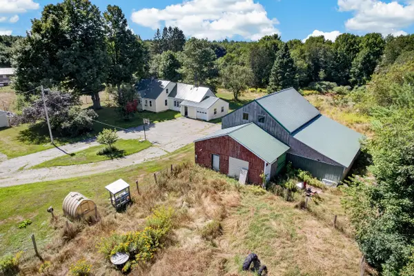 2846 Ohio Street, Glenburn, ME 04401