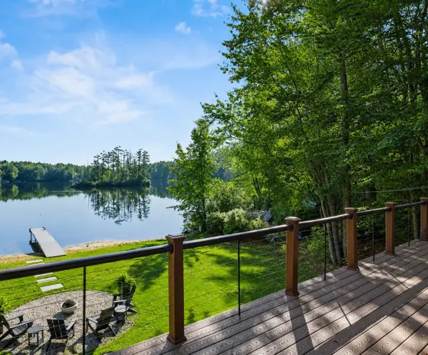 14 Cottage Road, Limerick, ME 04048