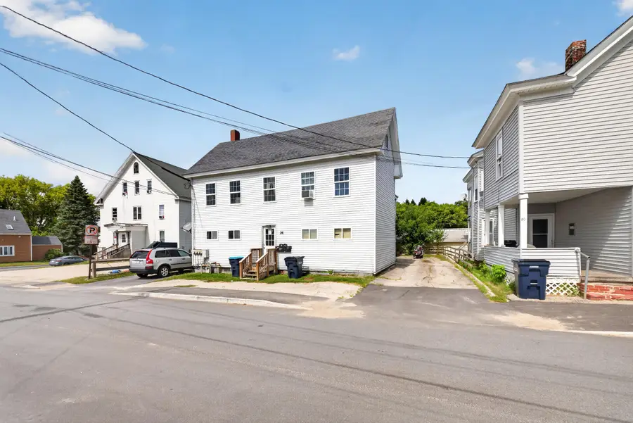 26 Elm Street, Lewiston, ME 04240 - #3
