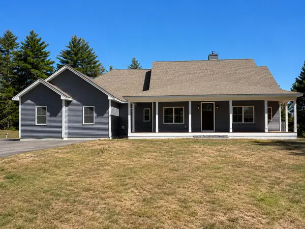21 Mighty Street, Gorham, ME 04038
