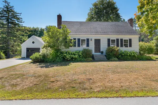 11 Nancy Drive, Brunswick, ME 04011
