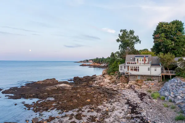 2 Drew Road, South Portland, ME 04106