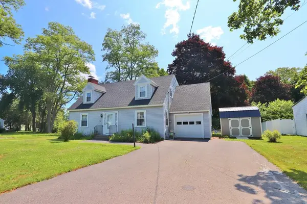 1331 State Street, Veazie, ME 04401